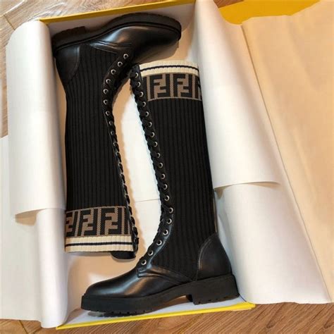 bota fendi feminina